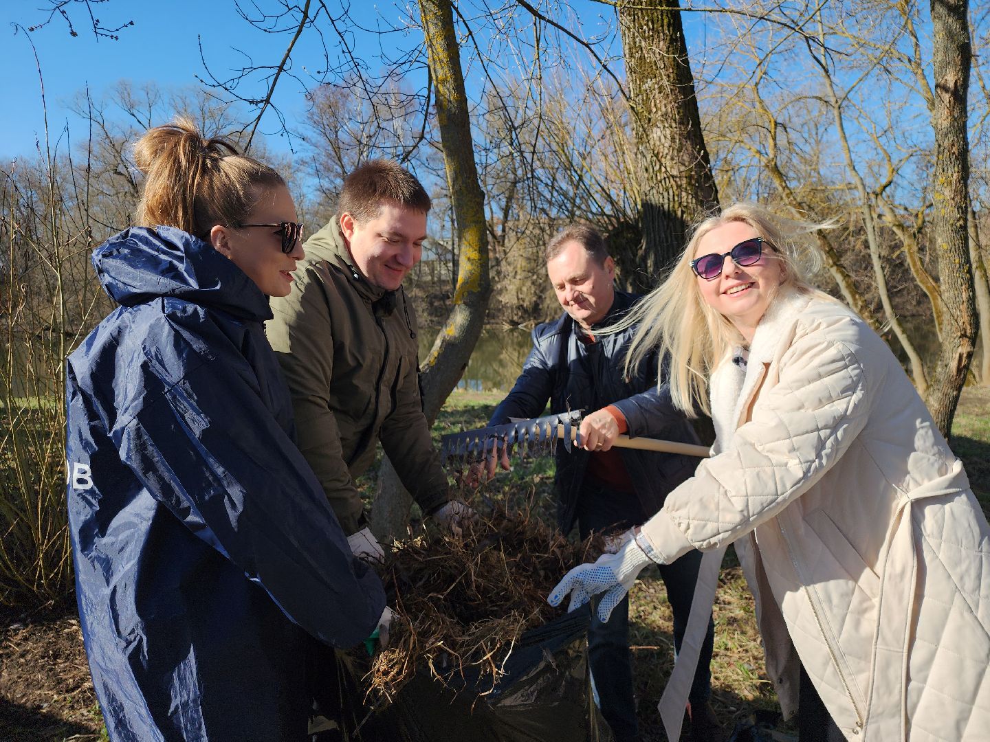 серпухов, подмосковье, субботник, река Нара,