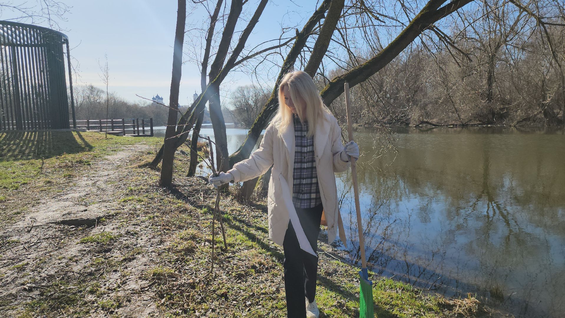 серпухов, подмосковье, субботник, река Нара,