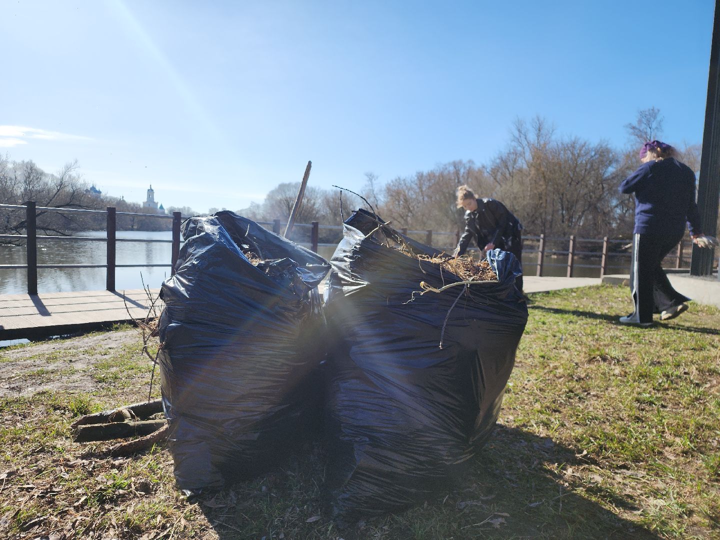 серпухов, подмосковье, субботник, река Нара,