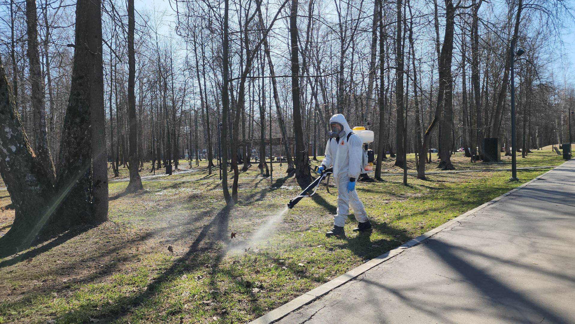 ступино, парки подмосковья, обработка от клещей,