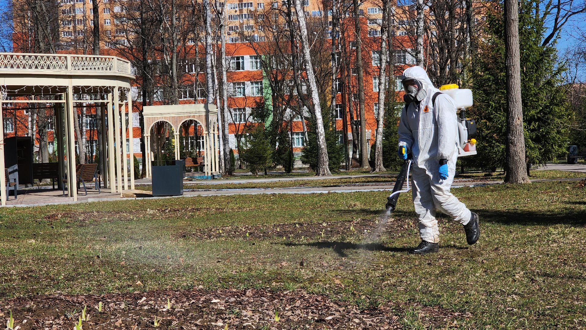 ступино, парки подмосковья, обработка от клещей,