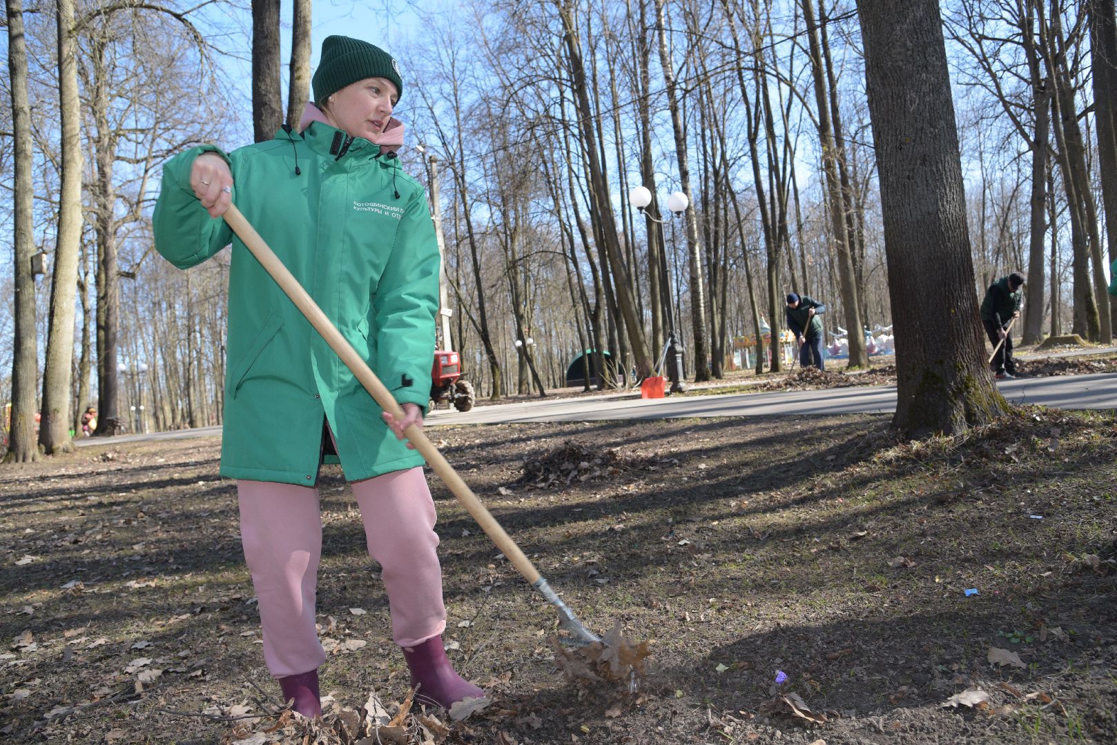 лотошино, лотошинский парк, парки подмосковья, субботник,
