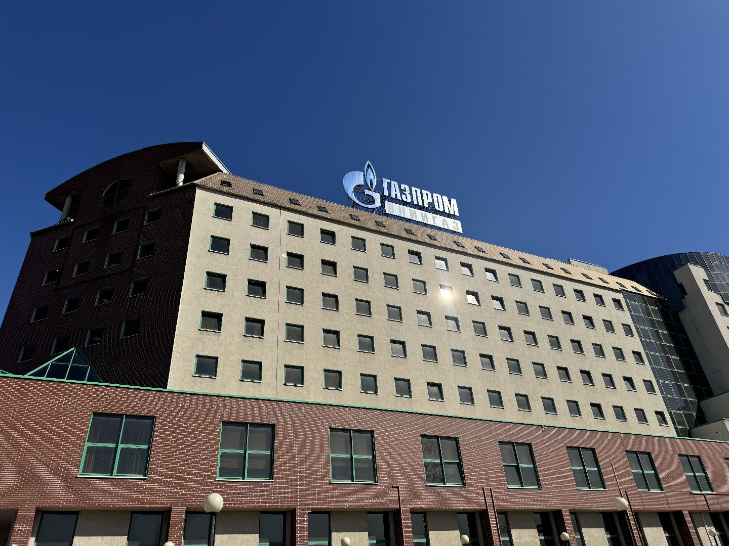 выездная администиация, Газпром Вниигаз, глава ленинского городского округа, ленинский городской округ,