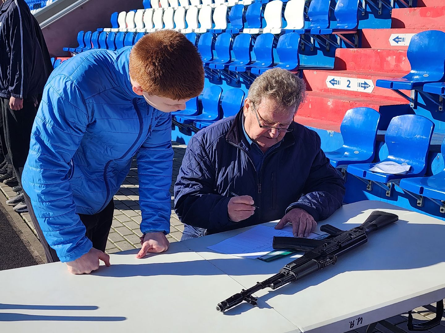 королёв, спорт - это жизнь, стадион вымпел, школы подмосковья,