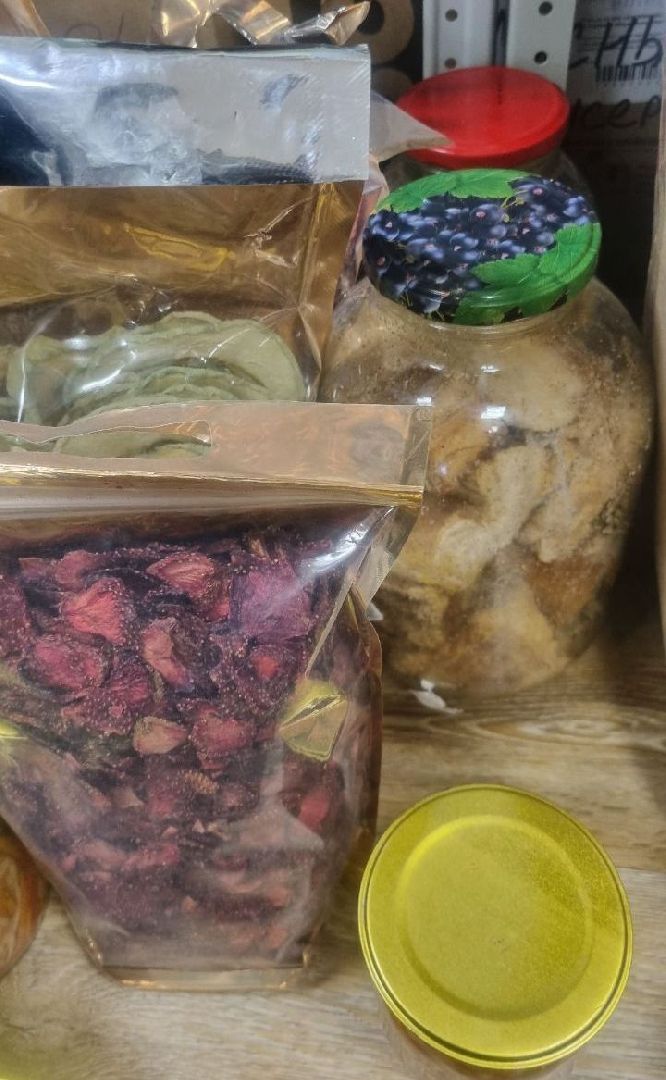 вертикалки, пушкино, помощь сво, продукты питания, волонтерская деятельность, помощь фронту, школьница,