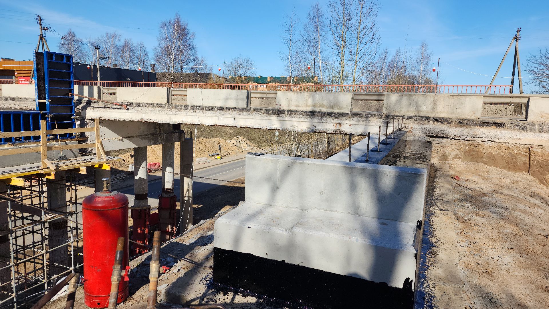 волоколамск, дороги подмосковья, ремонт путепровода,