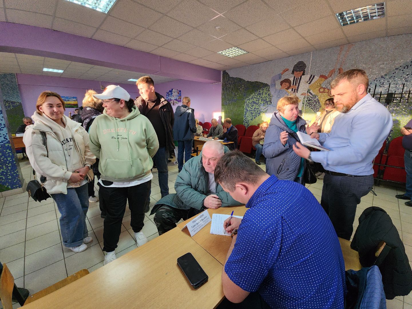 чехов, поселок васькино, выездная администрация, встреча с жителями, обращения граждан, деревня васькино, улица восточная, ямочный ремонт, ремонт дороги, уличное освещение, мбу чеховское благоустройство,