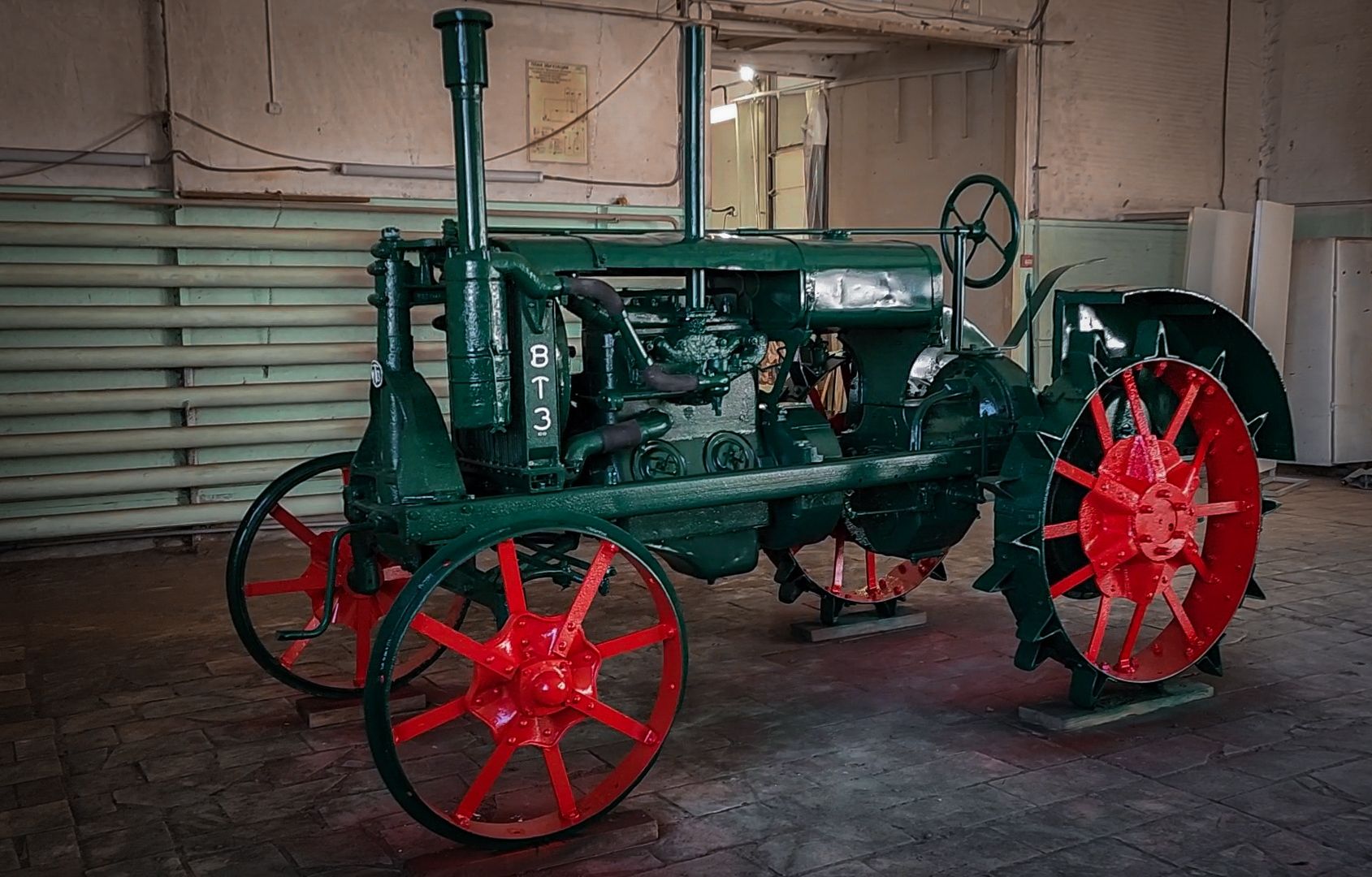 Бронницы, Реставрация трактора, У-2 ВТЗ, Автомобильно-дорожный колледж,