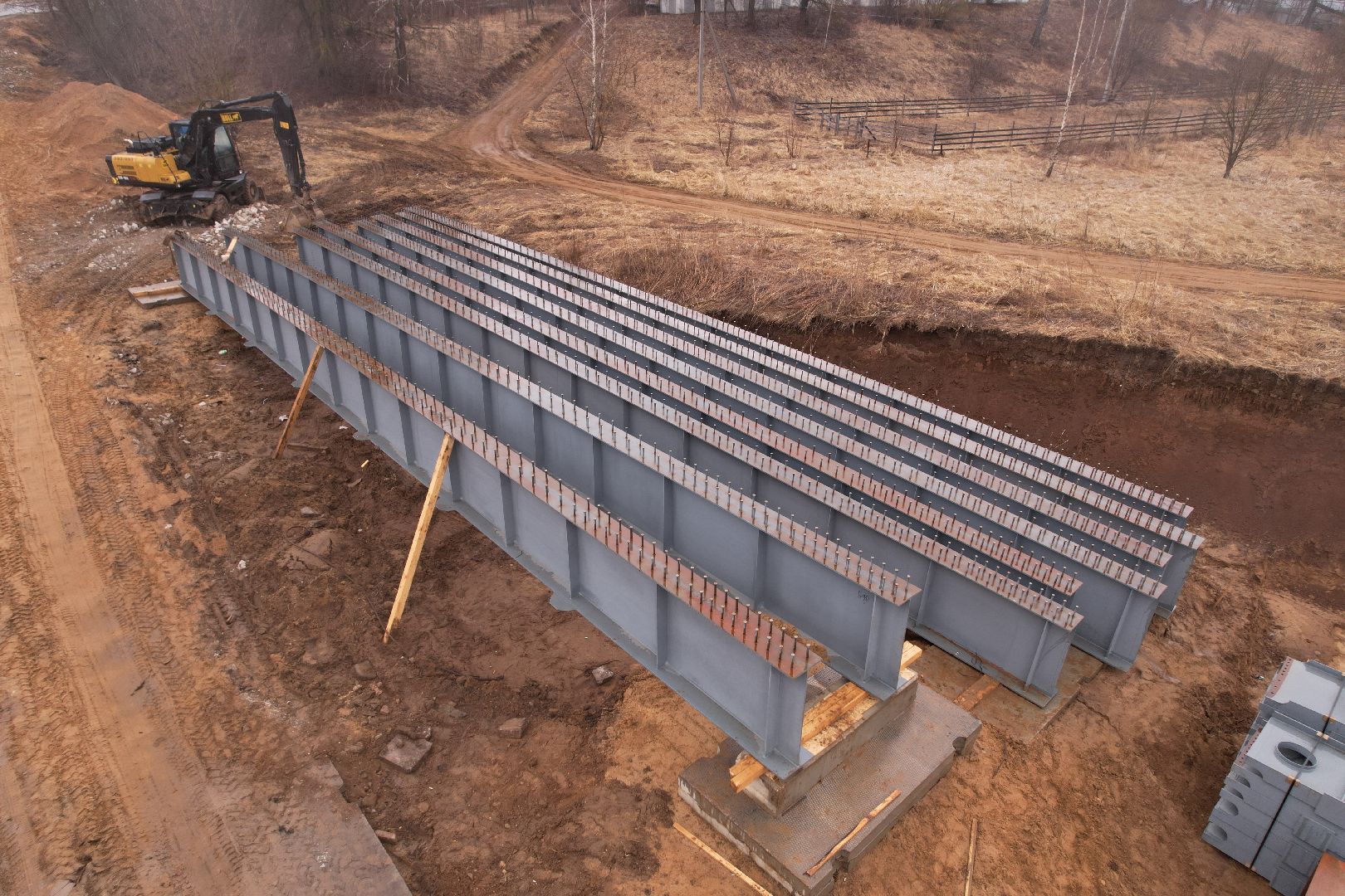 реконструкция моста в деревне Поречье, видео с коптера, ремонт моста в Рузе,