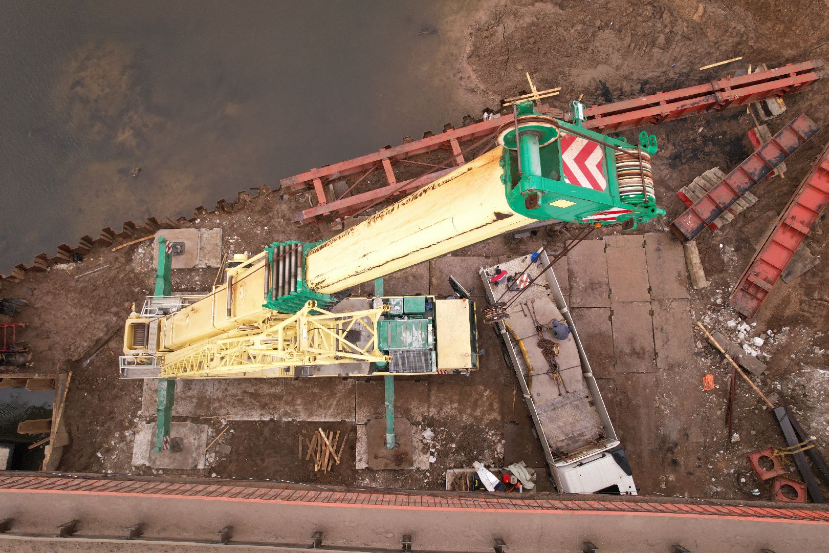 реконструкция моста в деревне Поречье, видео с коптера, ремонт моста в Рузе,