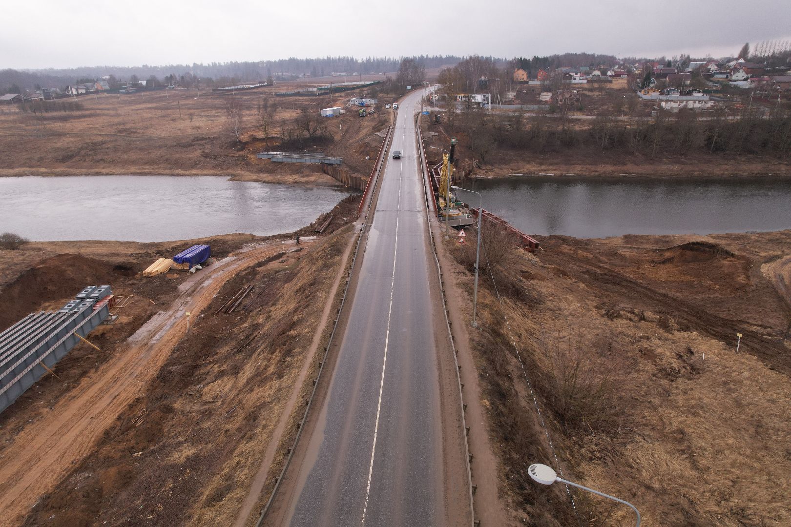 реконструкция моста в деревне Поречье, видео с коптера, ремонт моста в Рузе,