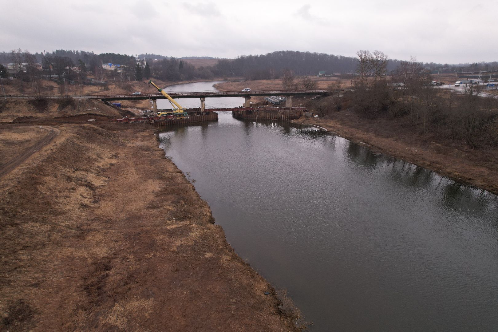 реконструкция моста в деревне Поречье, видео с коптера, ремонт моста в Рузе,