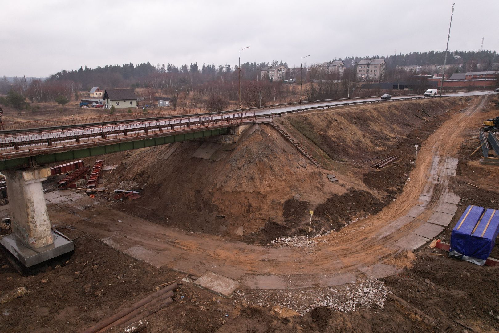 реконструкция моста в деревне Поречье, видео с коптера, ремонт моста в Рузе,