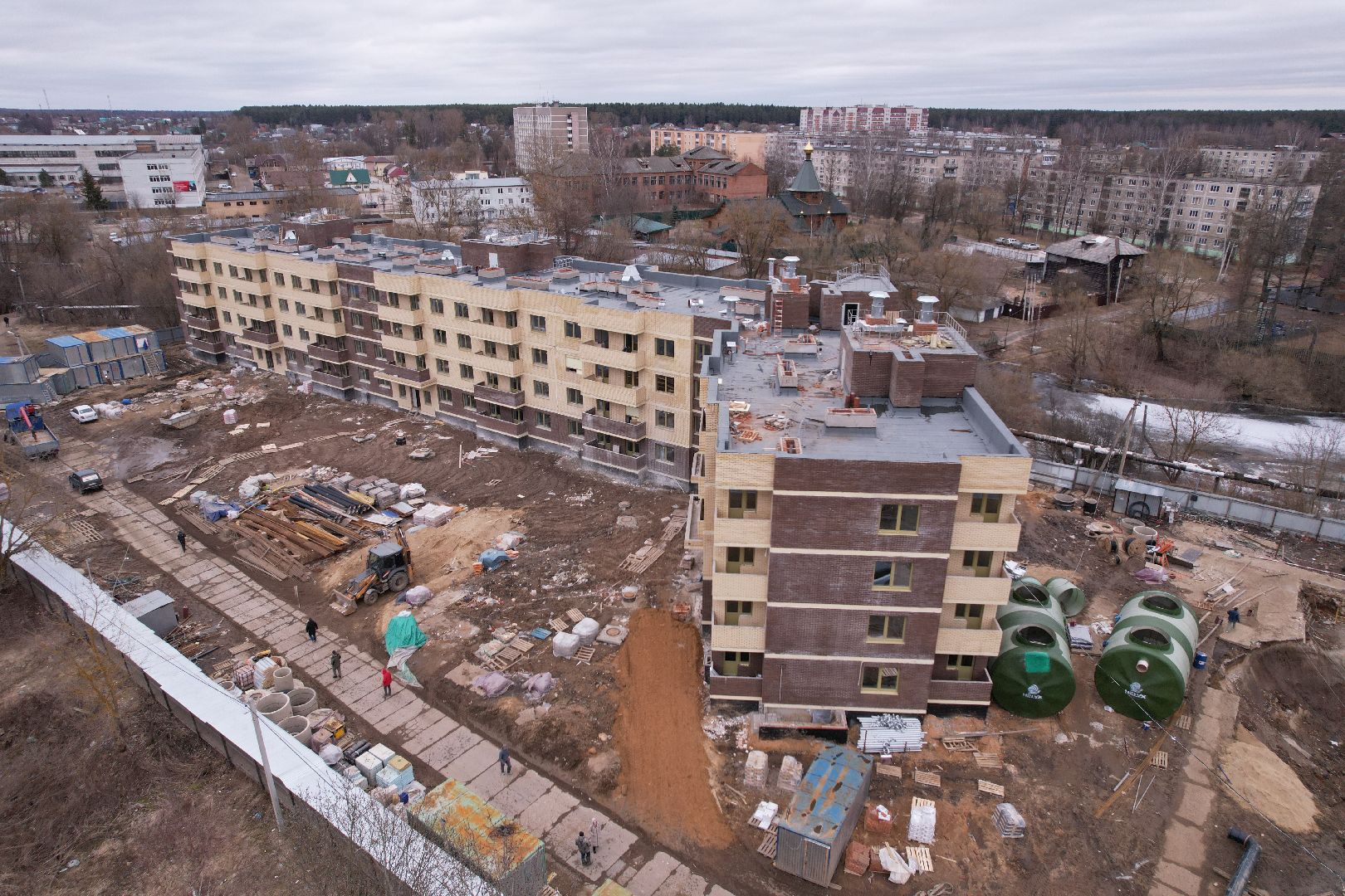 видео с коптера, дом для переселенцев в Талдоме,