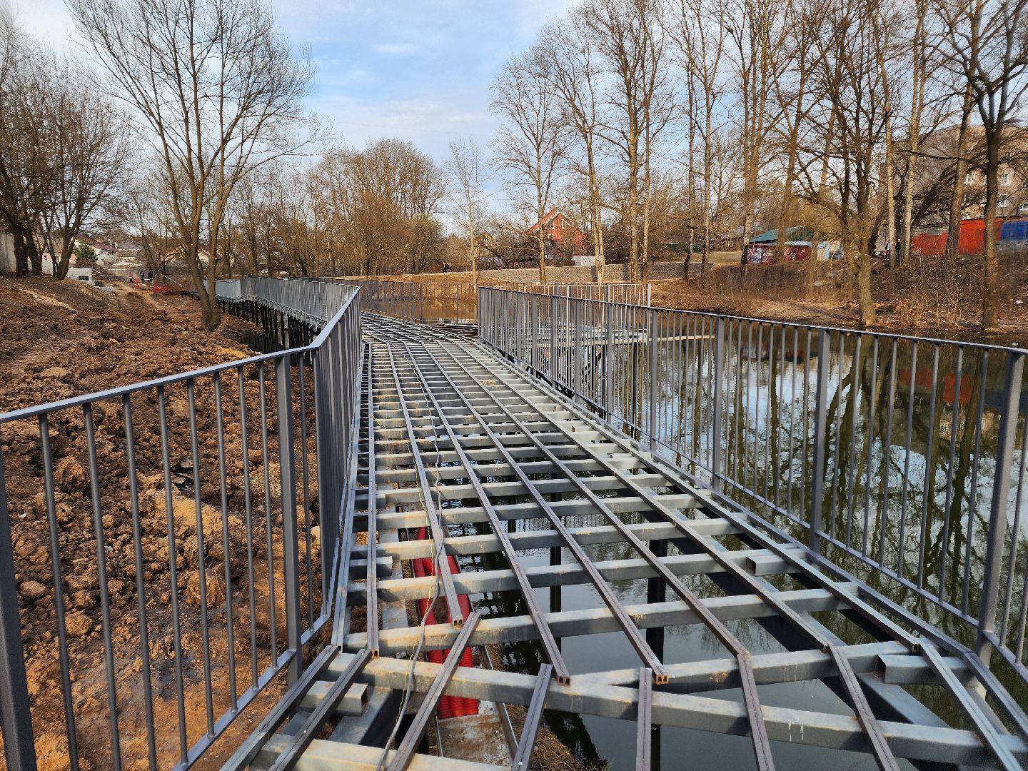 чехов, улица береговая, река теребенка, набережная, благоустройство, реконструкция, строительство, пирс, пешеходные зоны, деревянные настилы,