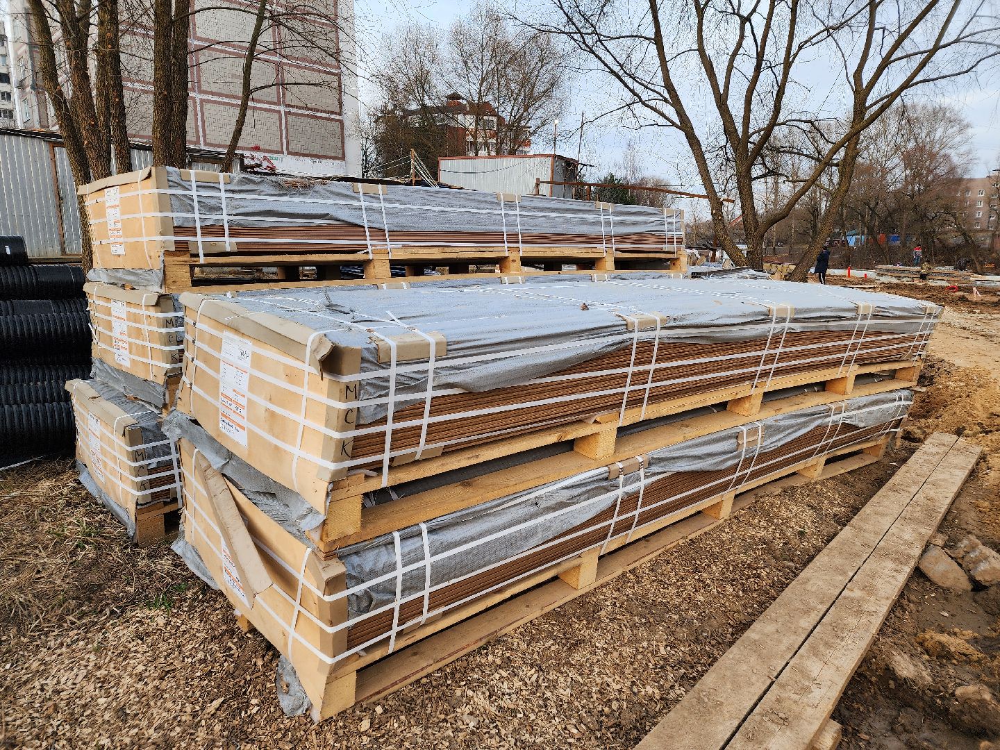 чехов, улица береговая, река теребенка, набережная, благоустройство, реконструкция, строительство, пирс, пешеходные зоны, деревянные настилы,