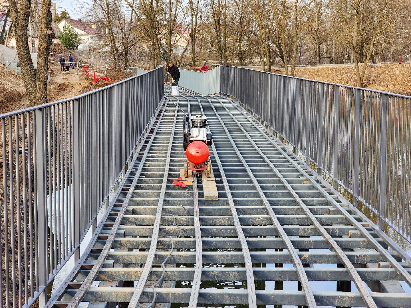 чехов, улица береговая, река теребенка, набережная, благоустройство, реконструкция, строительство, пирс, пешеходные зоны, деревянные настилы,