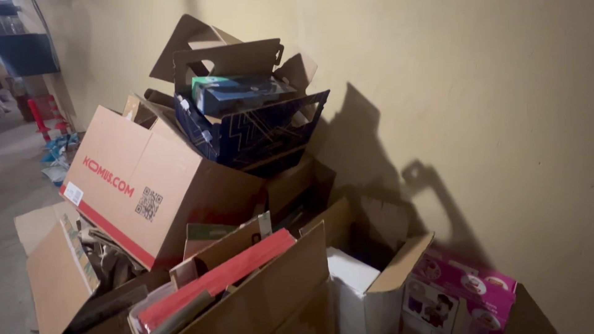 реутов, сбор макулатуры, детский сад, СВО, бумага, картон, книги,