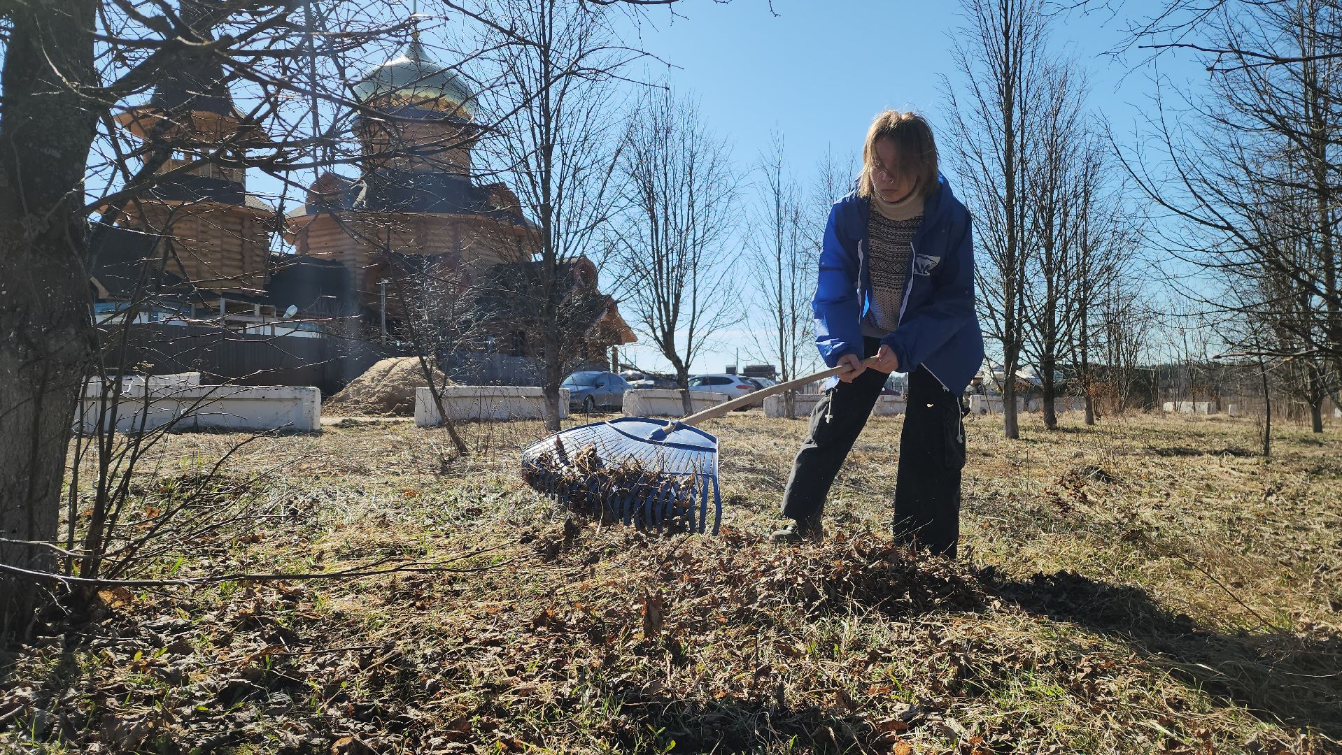 субботник, молодая гвардия, красногорск, рубеж обороны москвы,