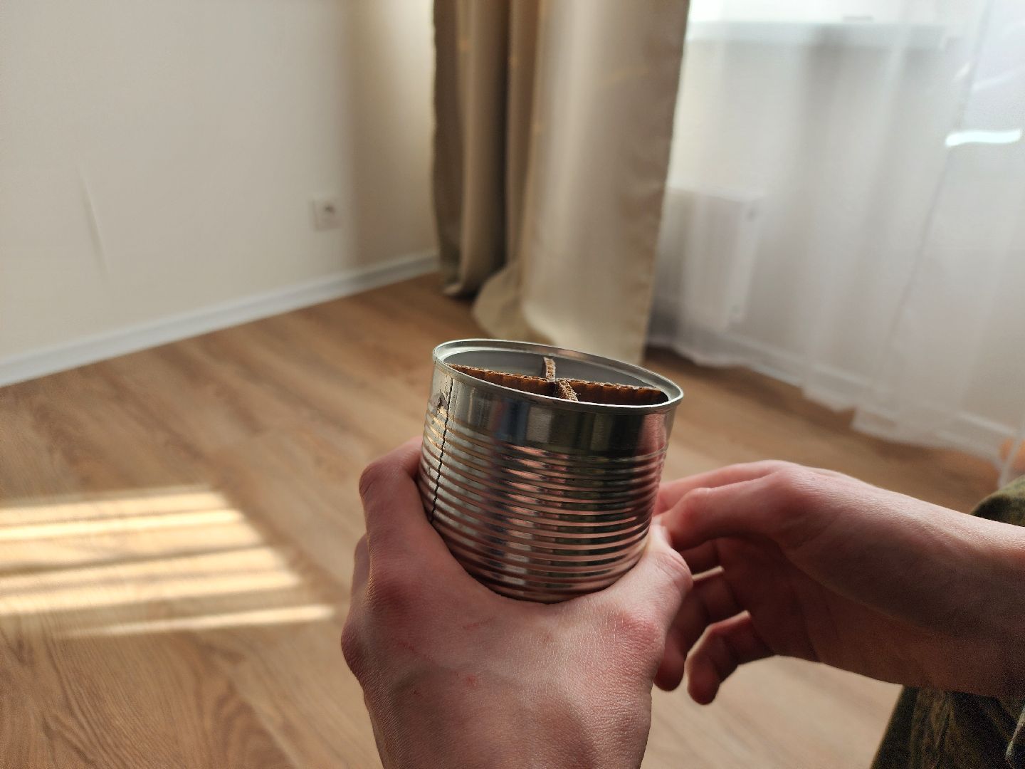 помощь бойцам, гумпомощь, гуманитарная помощь, школьник, окопные свечи,