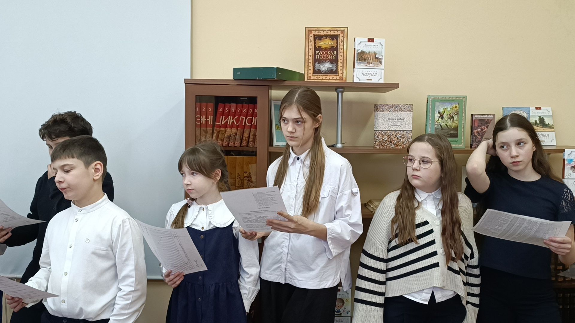 тест, лобня, библиотека,