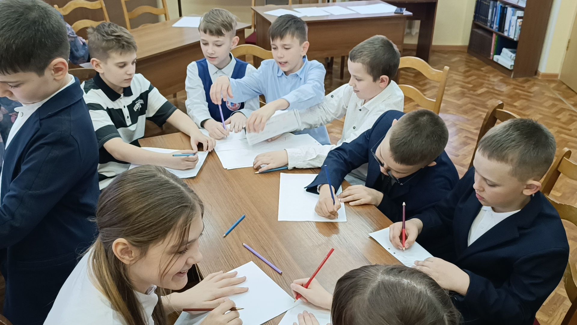 тест, лобня, библиотека,