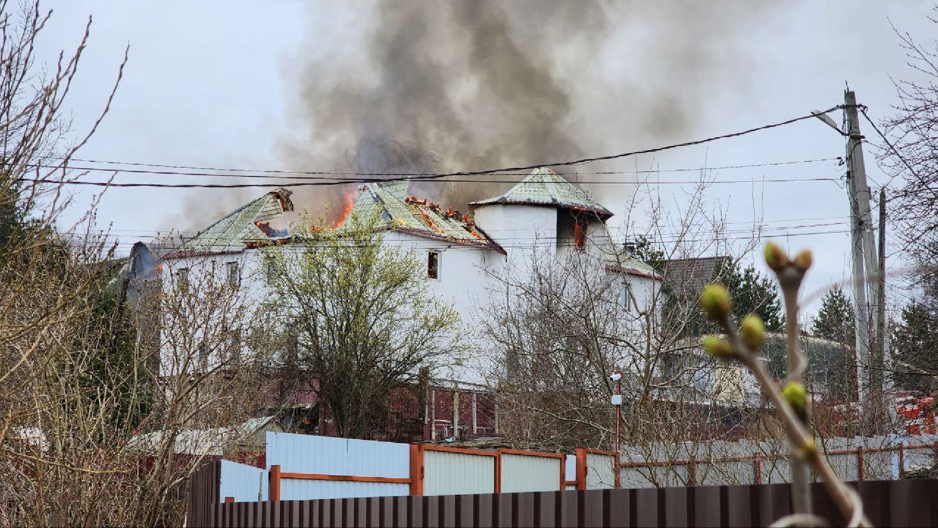 дмитров, пожар, чп на улице аллейная,