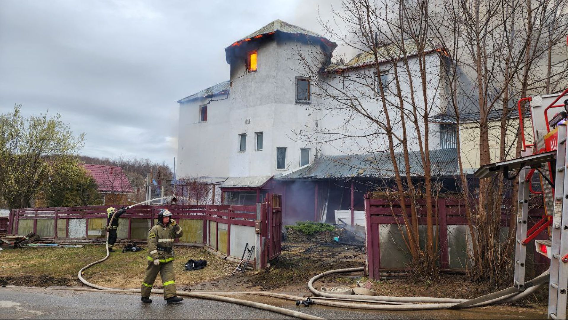 дмитров, пожар, чп на улице аллейная,