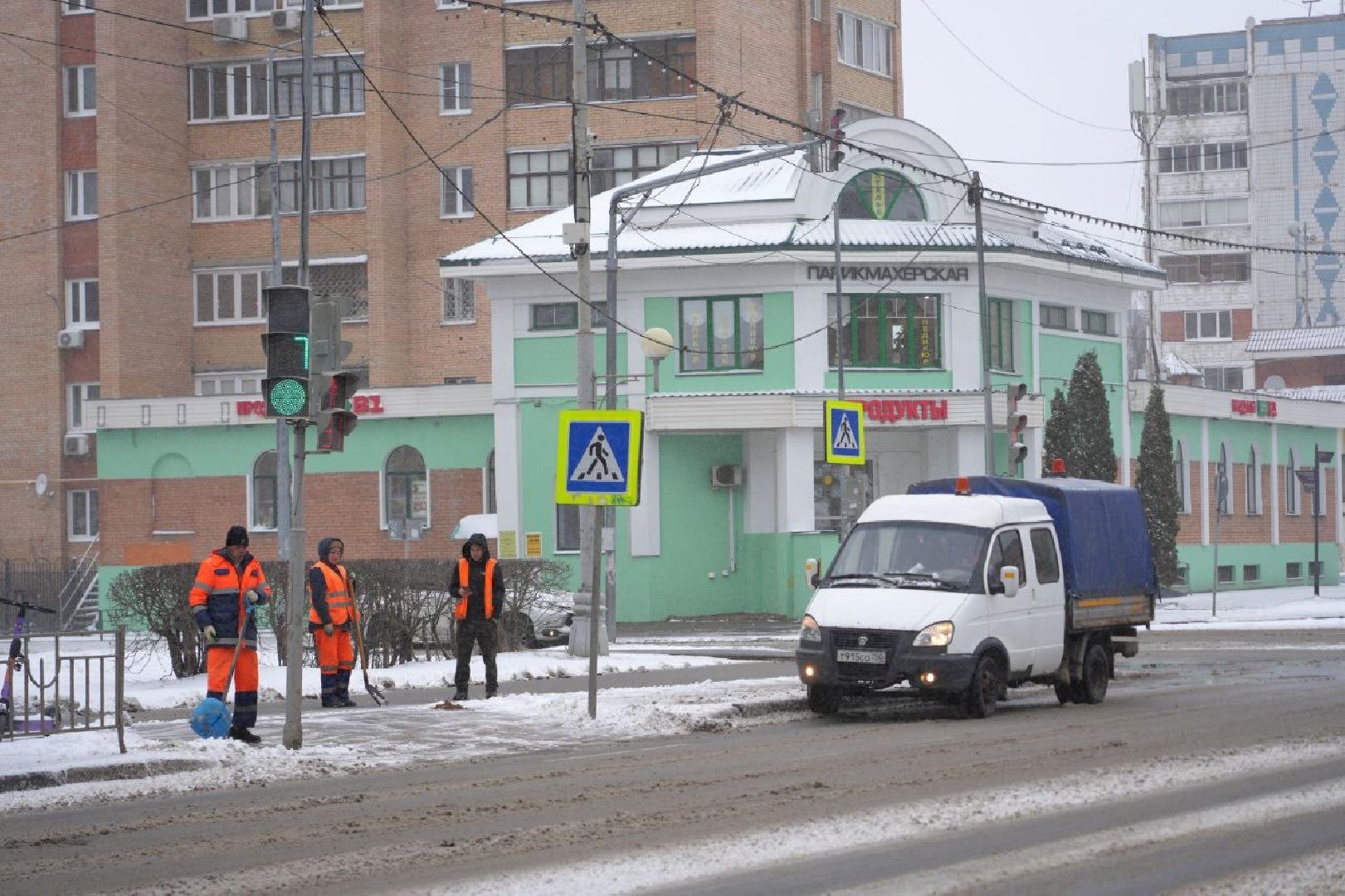 снег, коммунальные службы, сергиев посад, сергиево-посадский городской округ, снег весной,