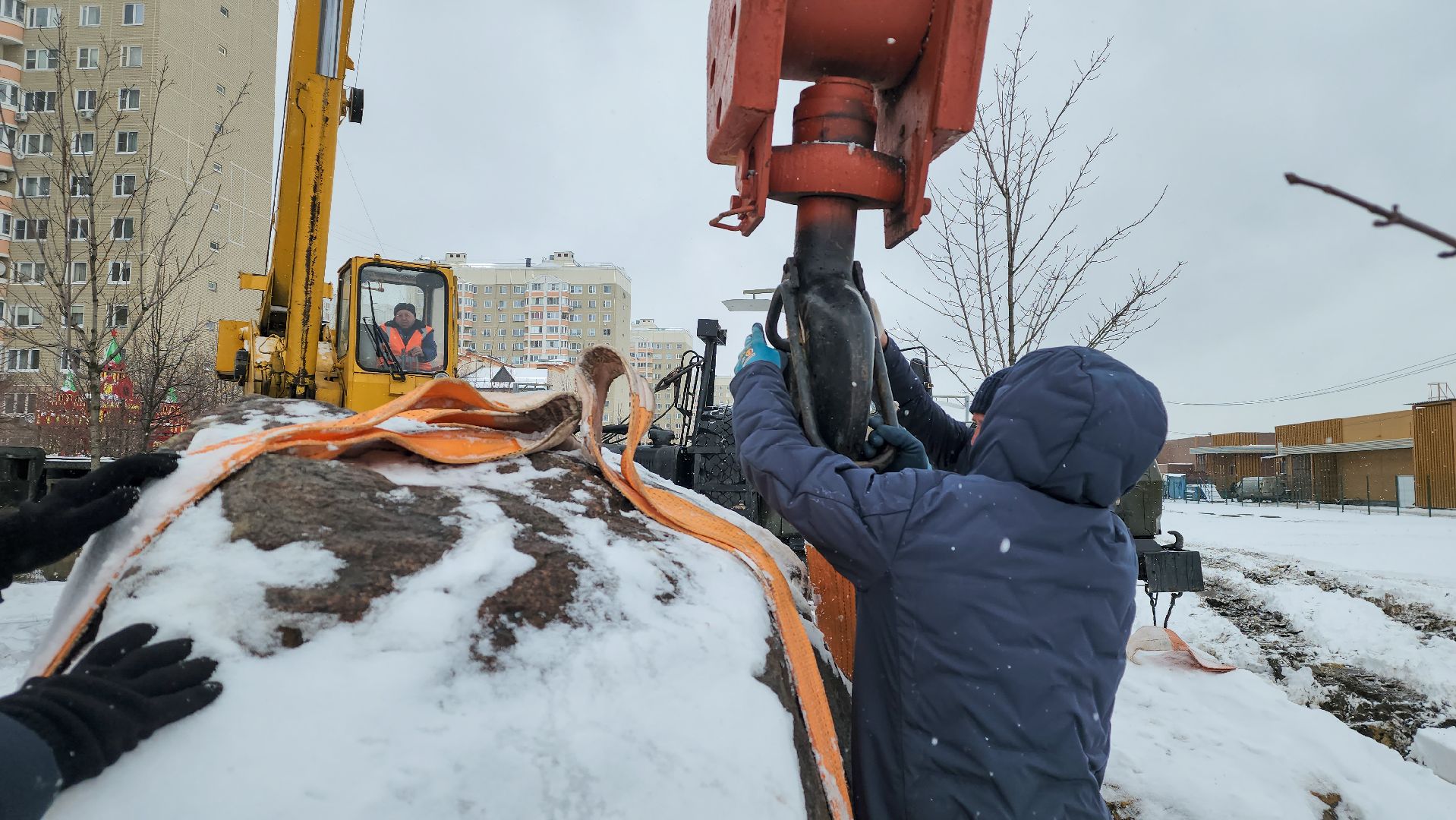 Подольск, сад камней памяти и славы, 80 лет победе, мариуполь, мелитополь,