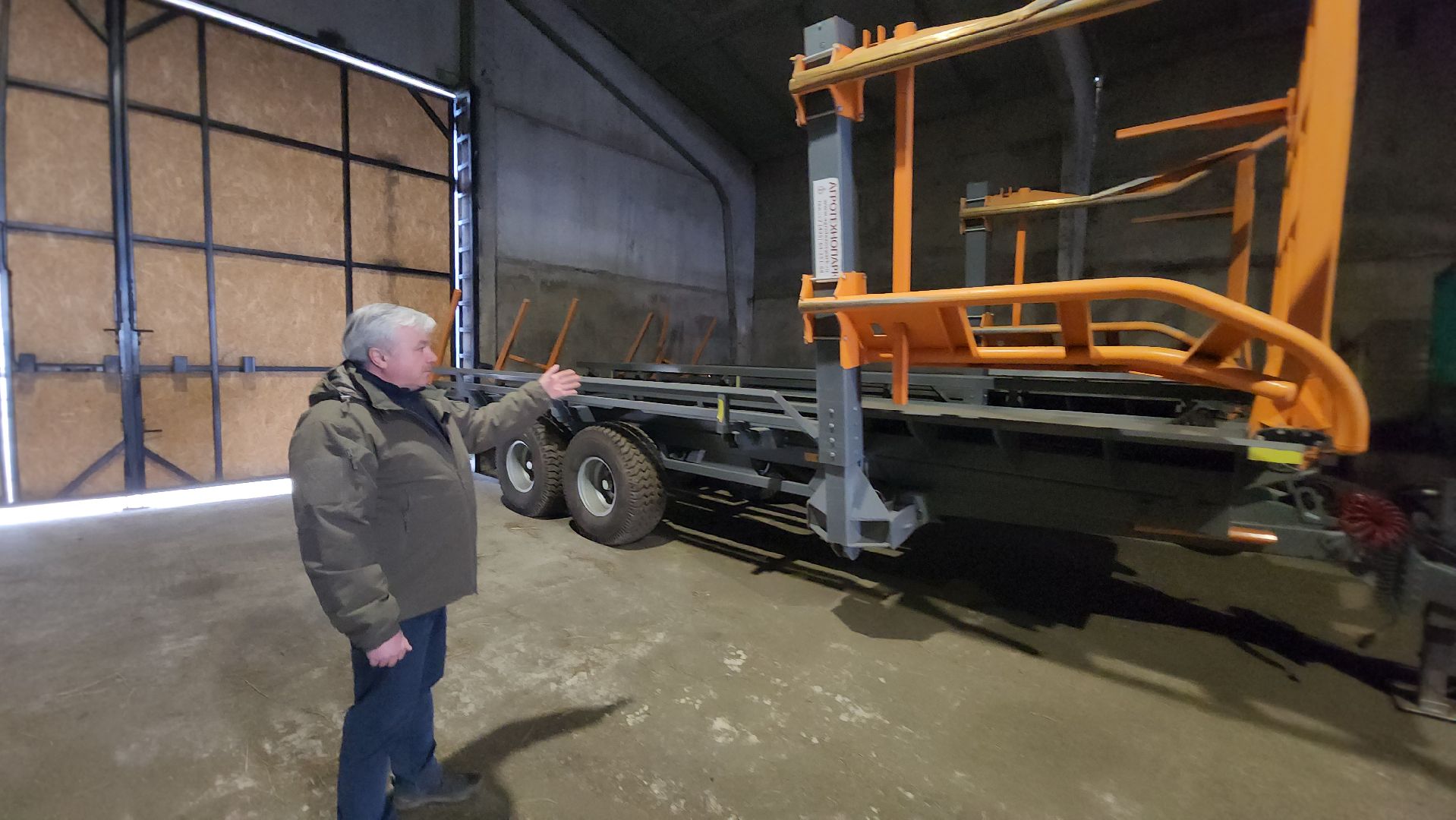 серпухов, деревня игумново, подготовка к посевной, новая сельхозтехника, сельское хозяйство,