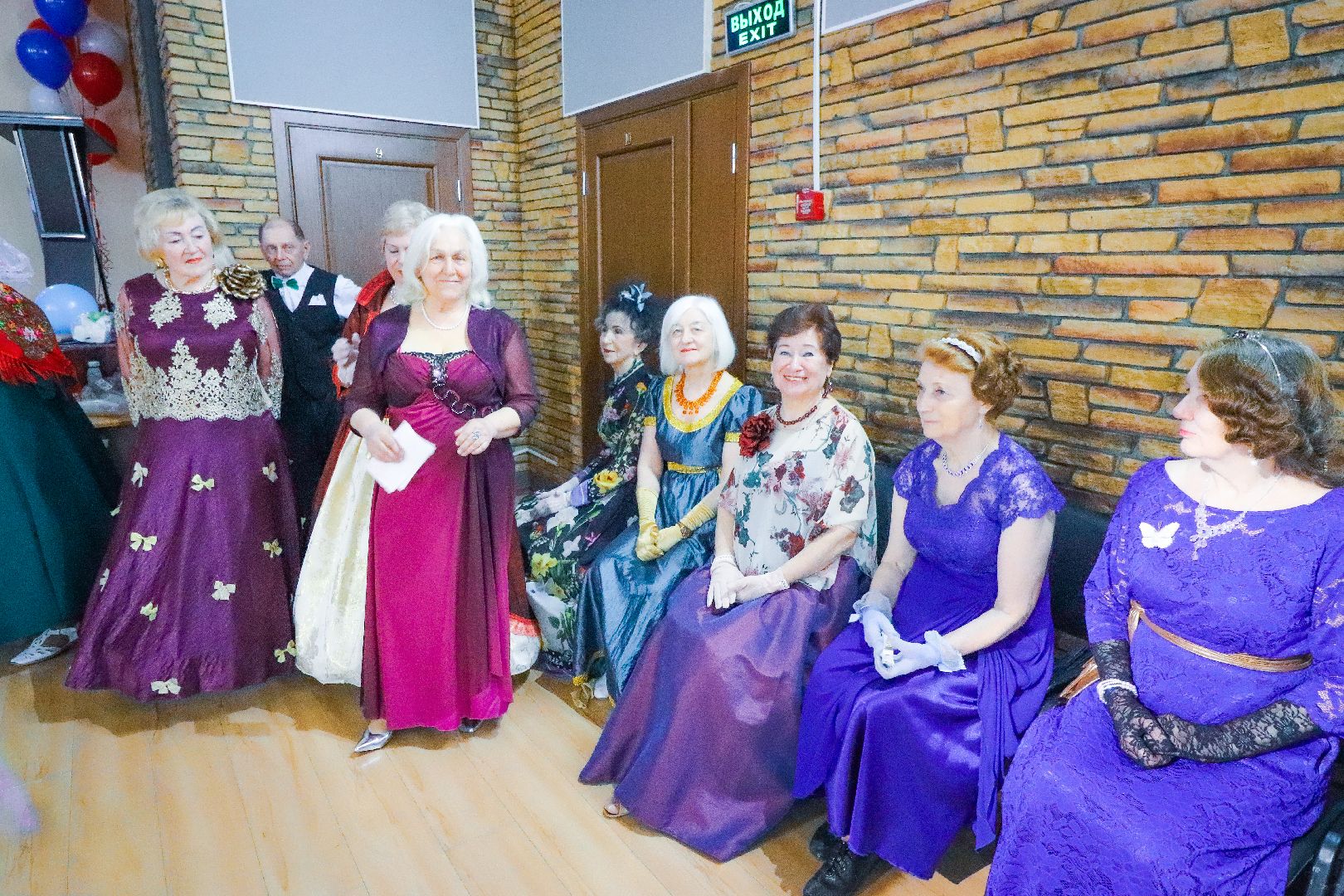 общество, клин, активное долголетие, исторический бал, танцы,