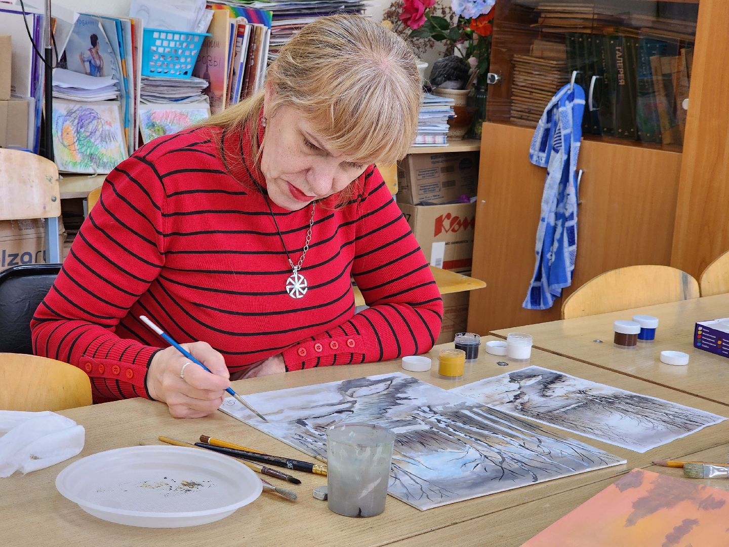 ногинск, жены участников сво, рисование, мастер класс, общество, художник,