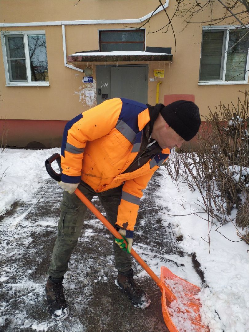 красноармейск, городской округ пушкинский, снег в апреле, уборка города от снега,