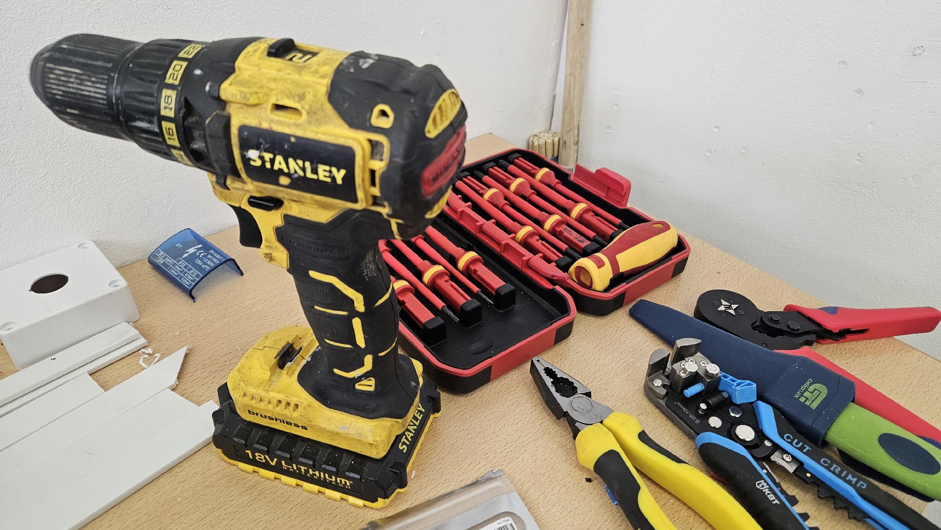 жуковский, электромонтаж, профессионалы-2025, абилимпикс,