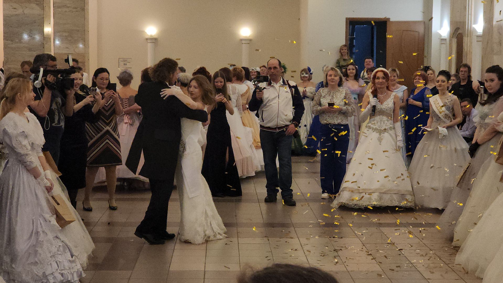 долгопрудный,городской бал, кмц долгопрудный, дк вперед, гусары, золушка,