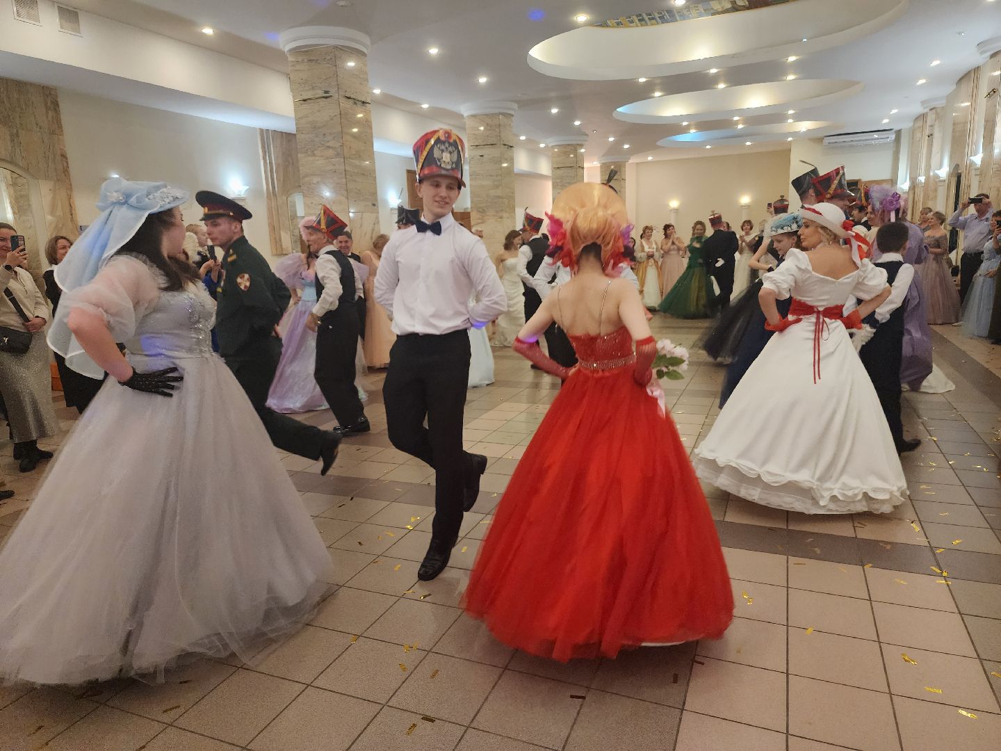 долгопрудный,городской бал, кмц долгопрудный, дк вперед, гусары, золушка,