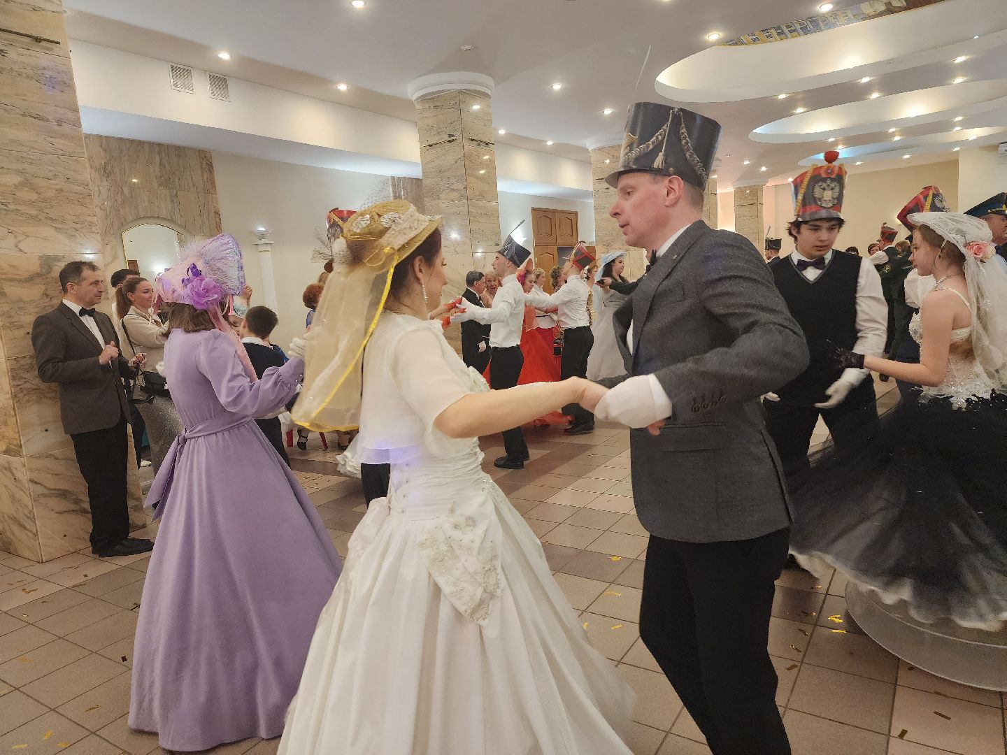 долгопрудный,городской бал, кмц долгопрудный, дк вперед, гусары, золушка,