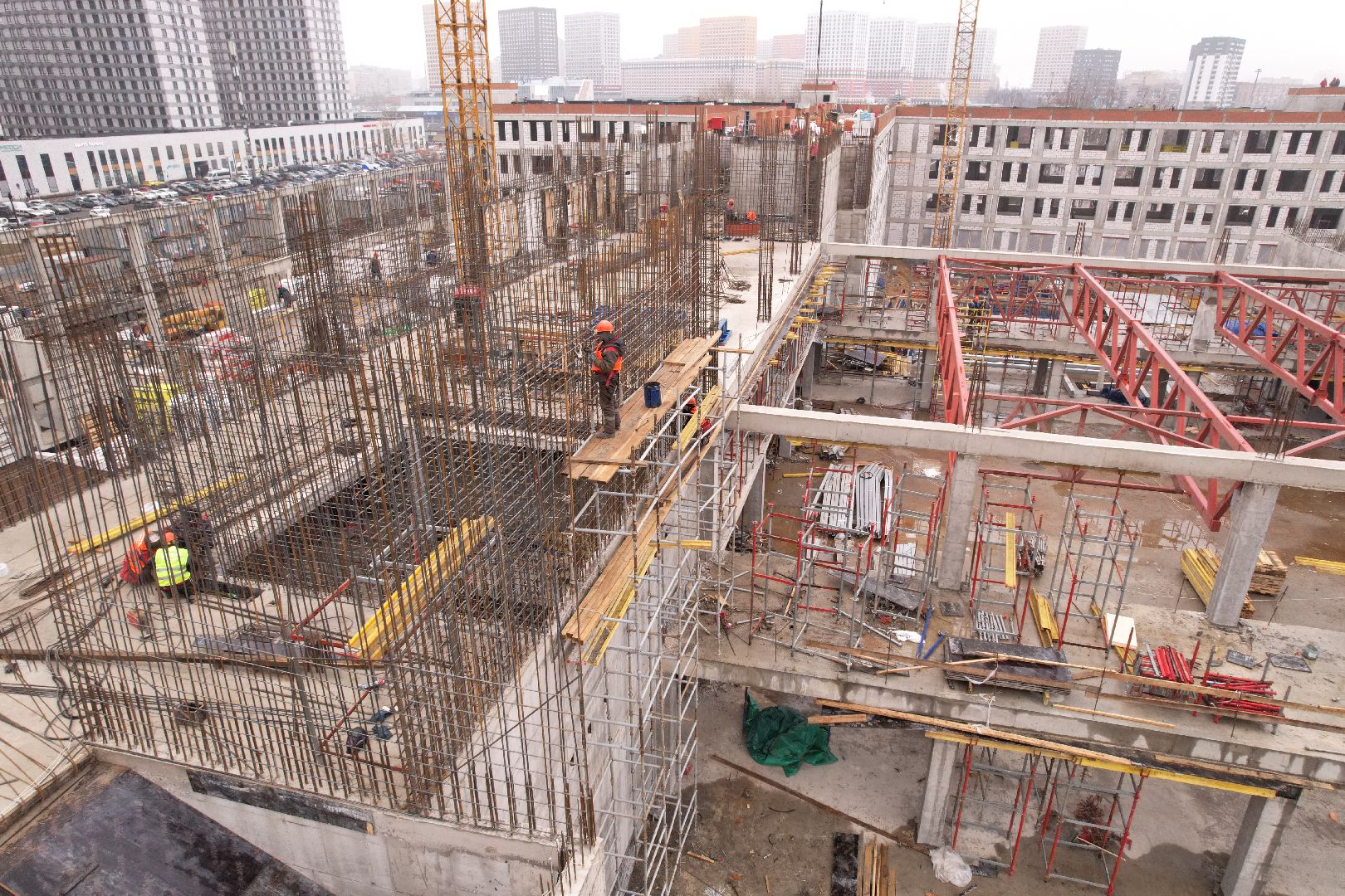 видео с коптера, школа и детский сад в котельниках, строительство в котельниках,