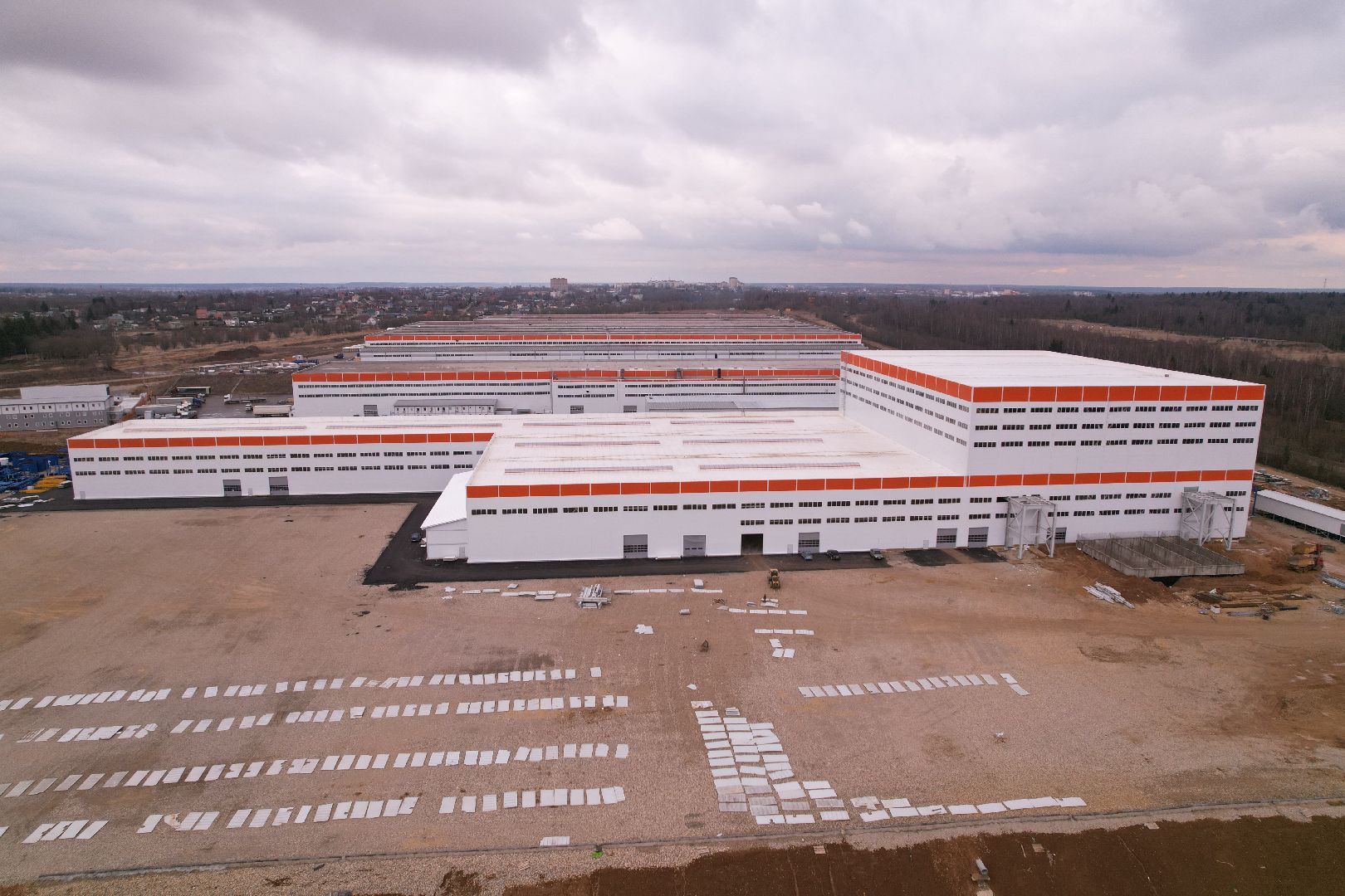 видео с коптера, строительство производственного предприятия в можайске,