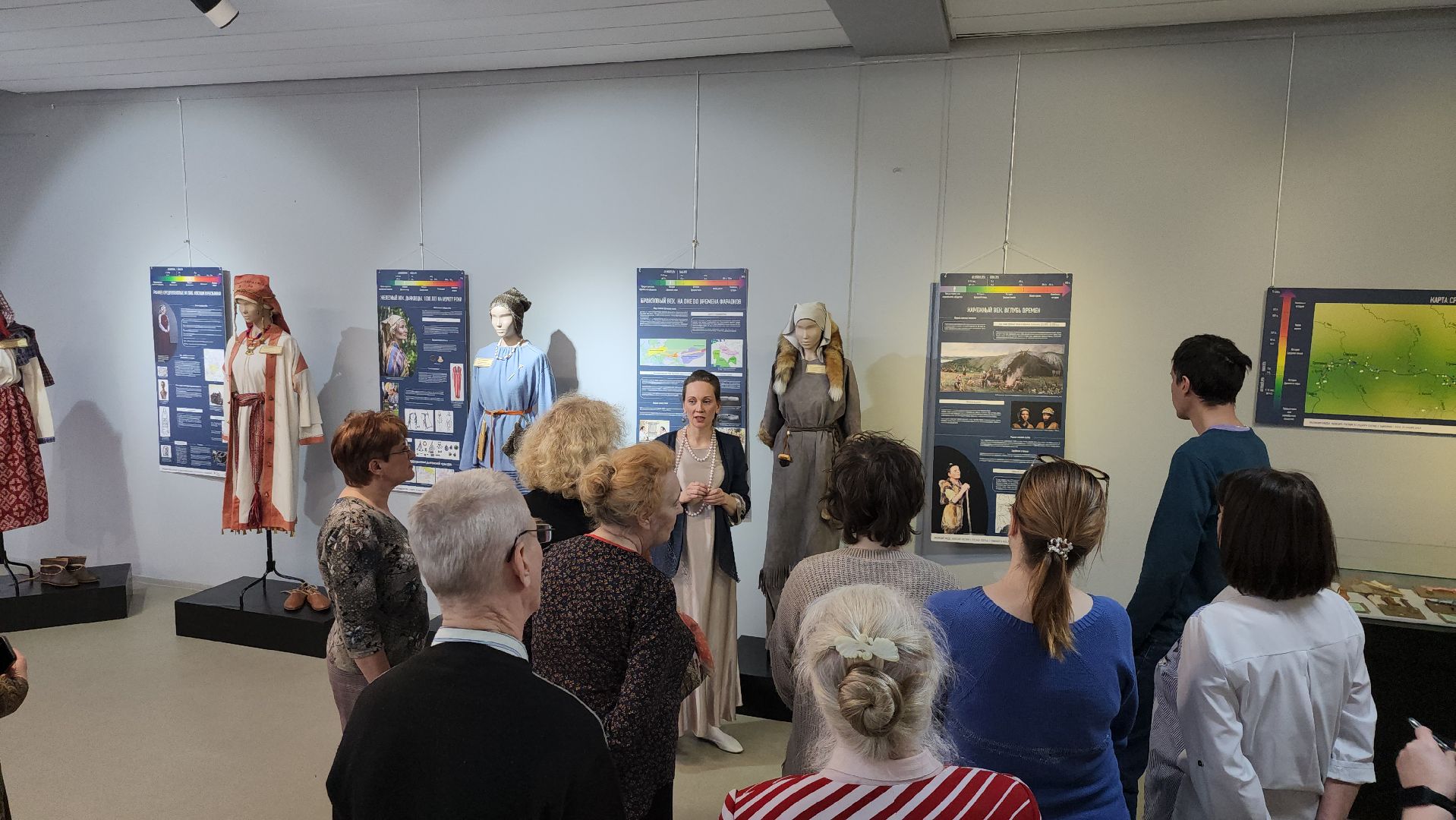 серпухов, подмосковье, индия, турист, культура,