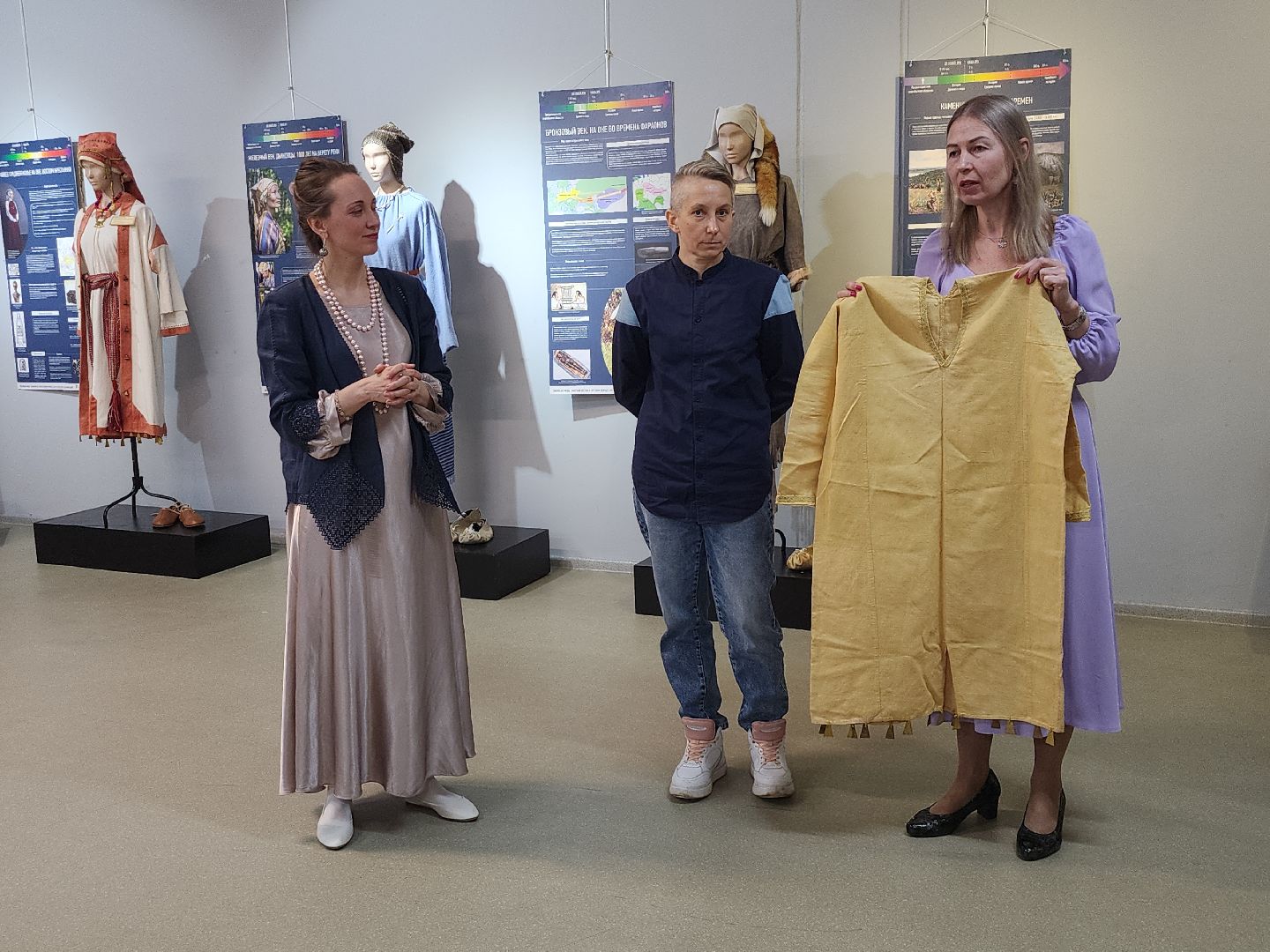 серпухов, подмосковье, индия, турист, культура,