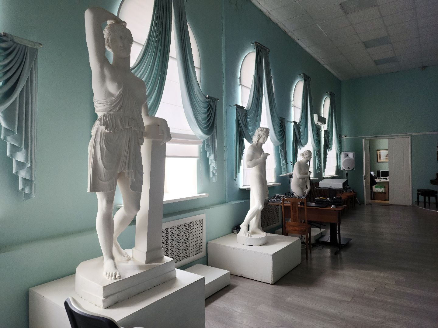 Зарайск, Школа искусств Зарайск, укулеле, укулеле для дошкольников, обучение игре на укулеле,