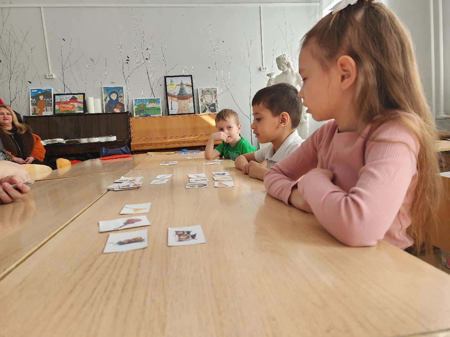 Зарайск, Школа искусств Зарайск, укулеле, укулеле для дошкольников, обучение игре на укулеле,