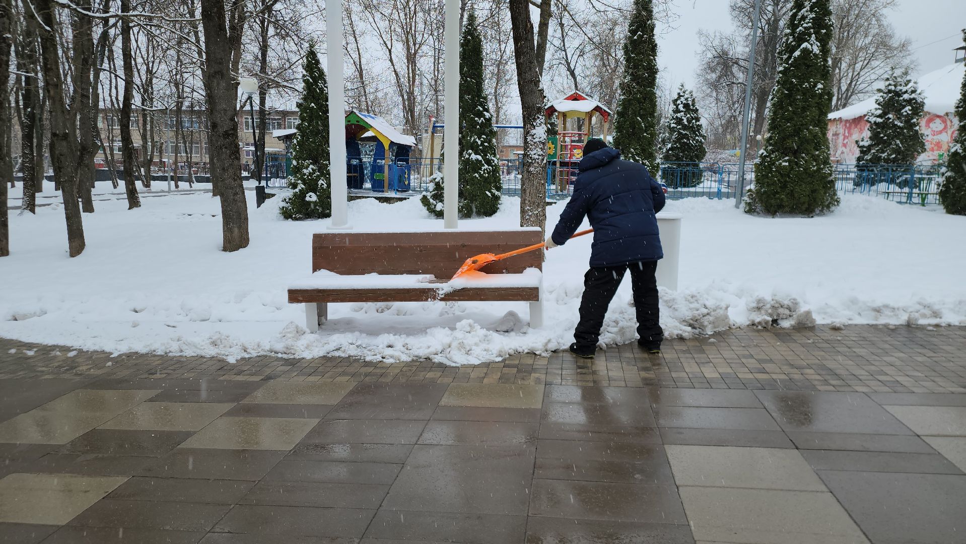 Снег, Уборка снега, Истра, Парк,