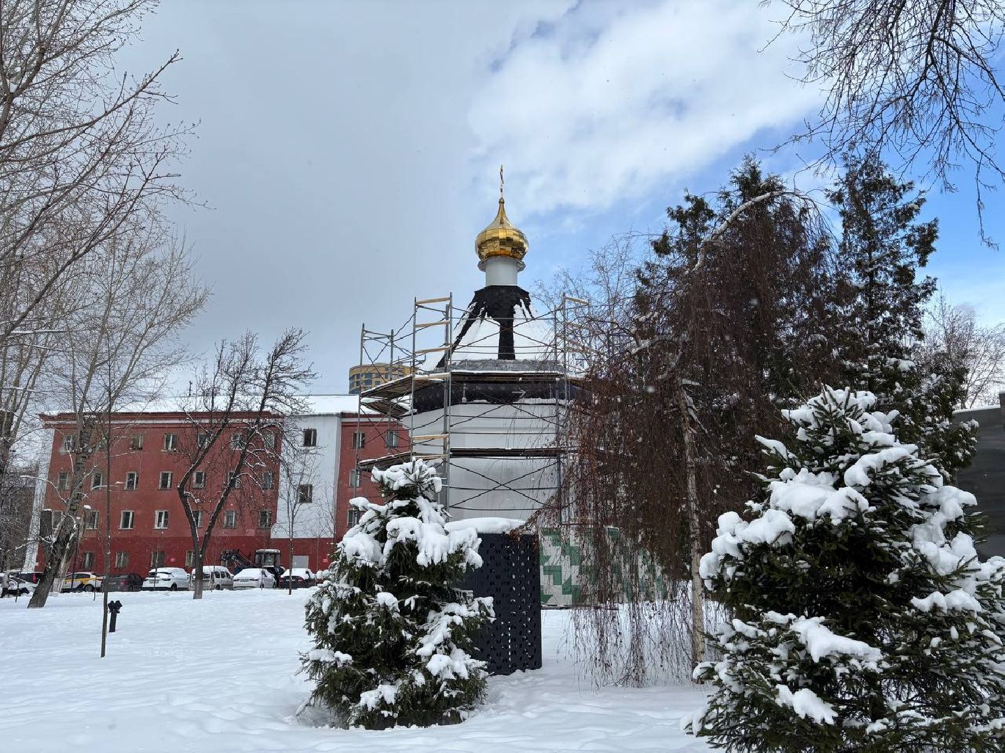 реутов, часовня, реконструкция, лики святых,