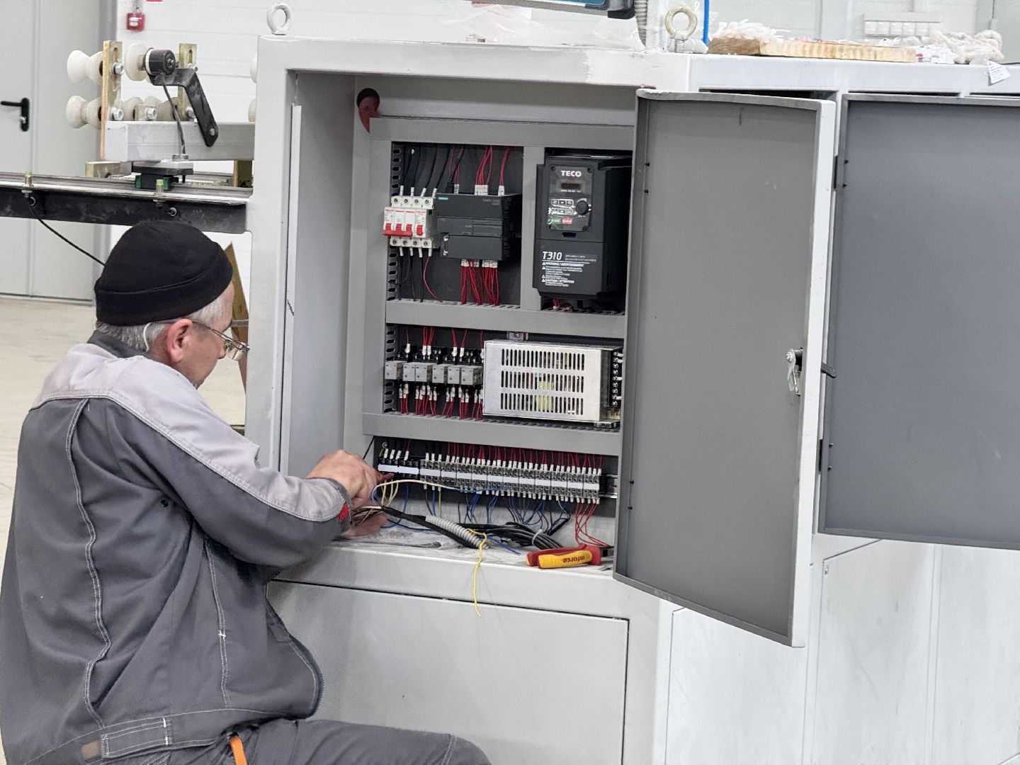 шаховская, завод, производство, новые рабочие места,