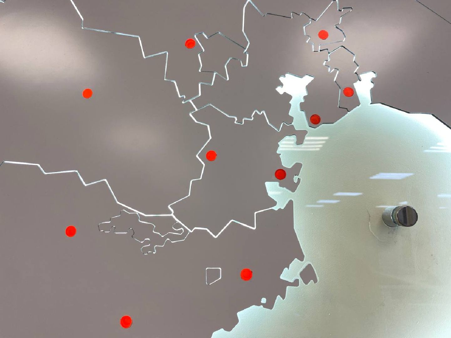 единая диспетчерская служба, операторы скорой помощи, операторы службы спасения,