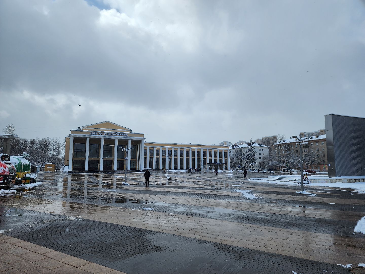 королёв, снегопад, уборка территории, цдк имени калинина,