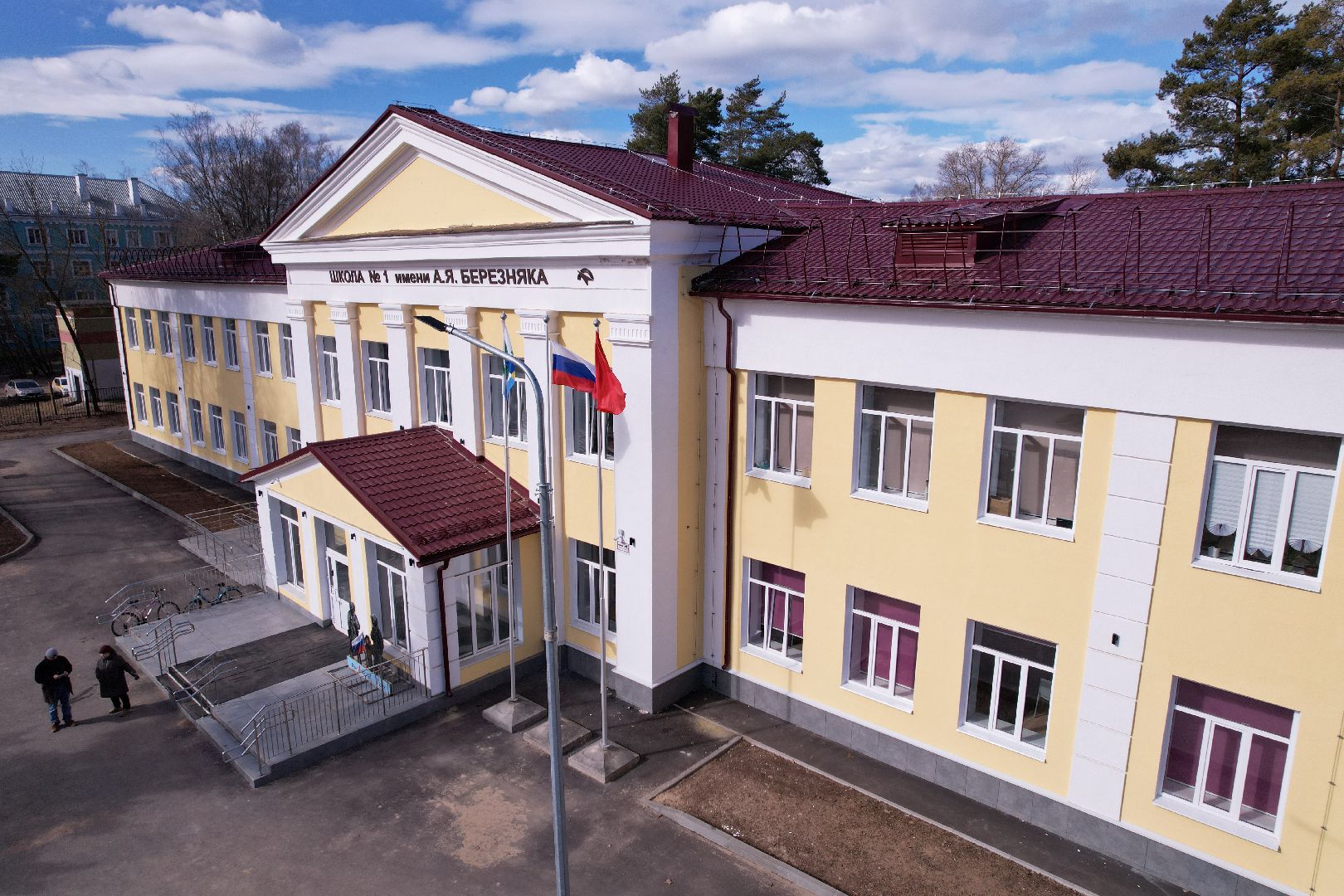 видео с коптера, школа 1 в дубне, капремонт школы в дубне,